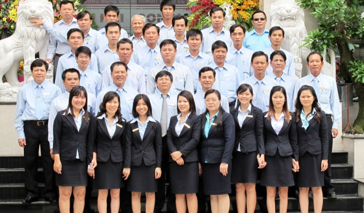 May đồng phục văn phòng tại Thuận An